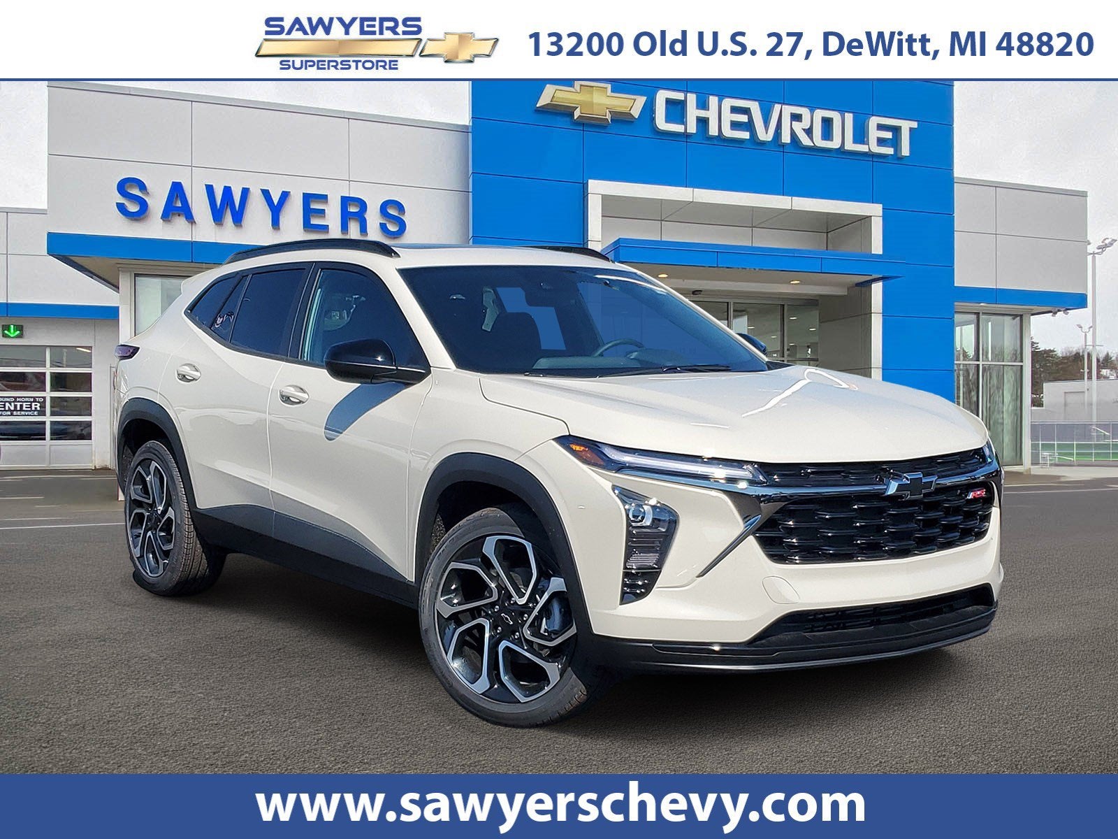 2026 Chevrolet Trax 2RS in White Sands — front three-quarter view